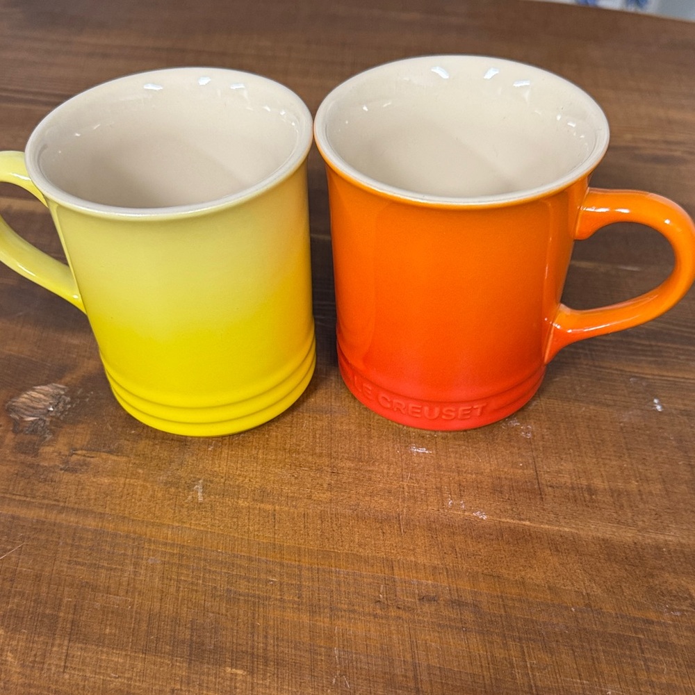 Le Creuset Vibrant Yellow and Fiery Orange Mugs